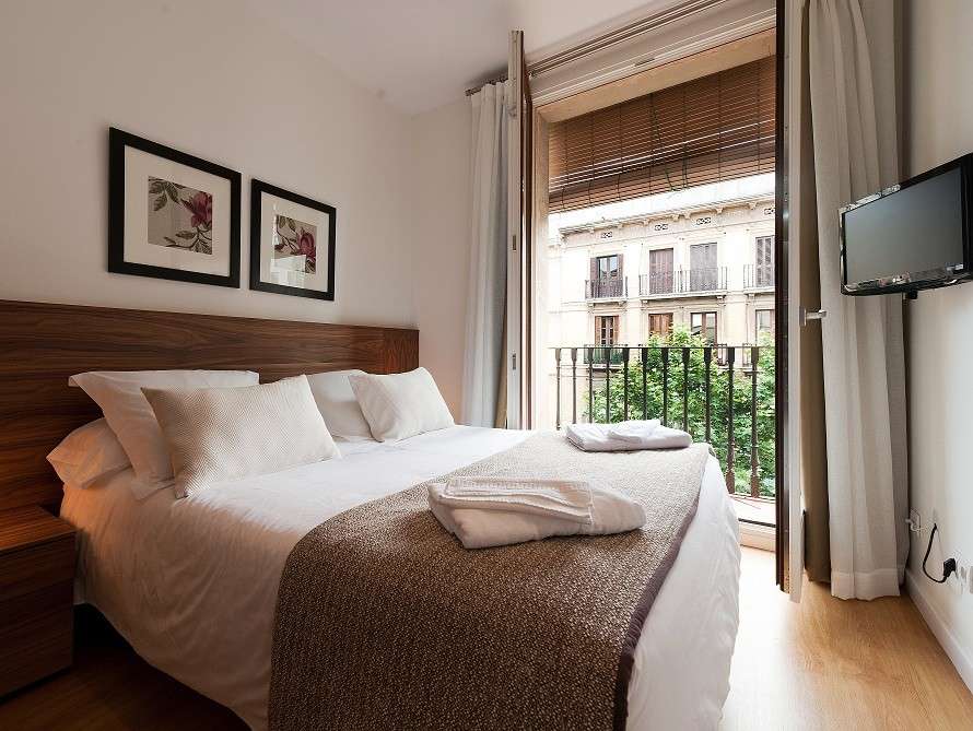 Dailyflats Barcelona Center 3-bedrooms apartments in Barcelona 6